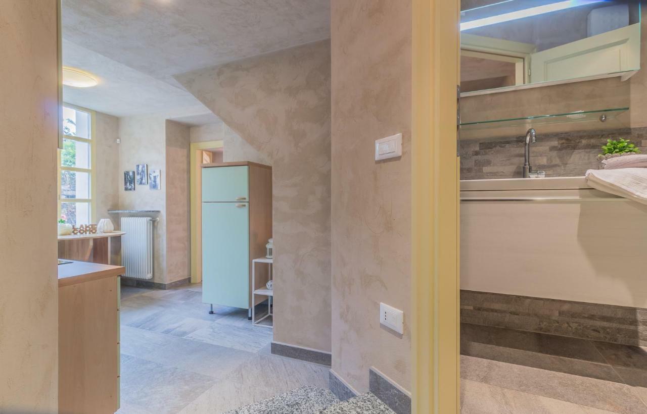 Del Duca Apartment Варенна Екстер'єр фото